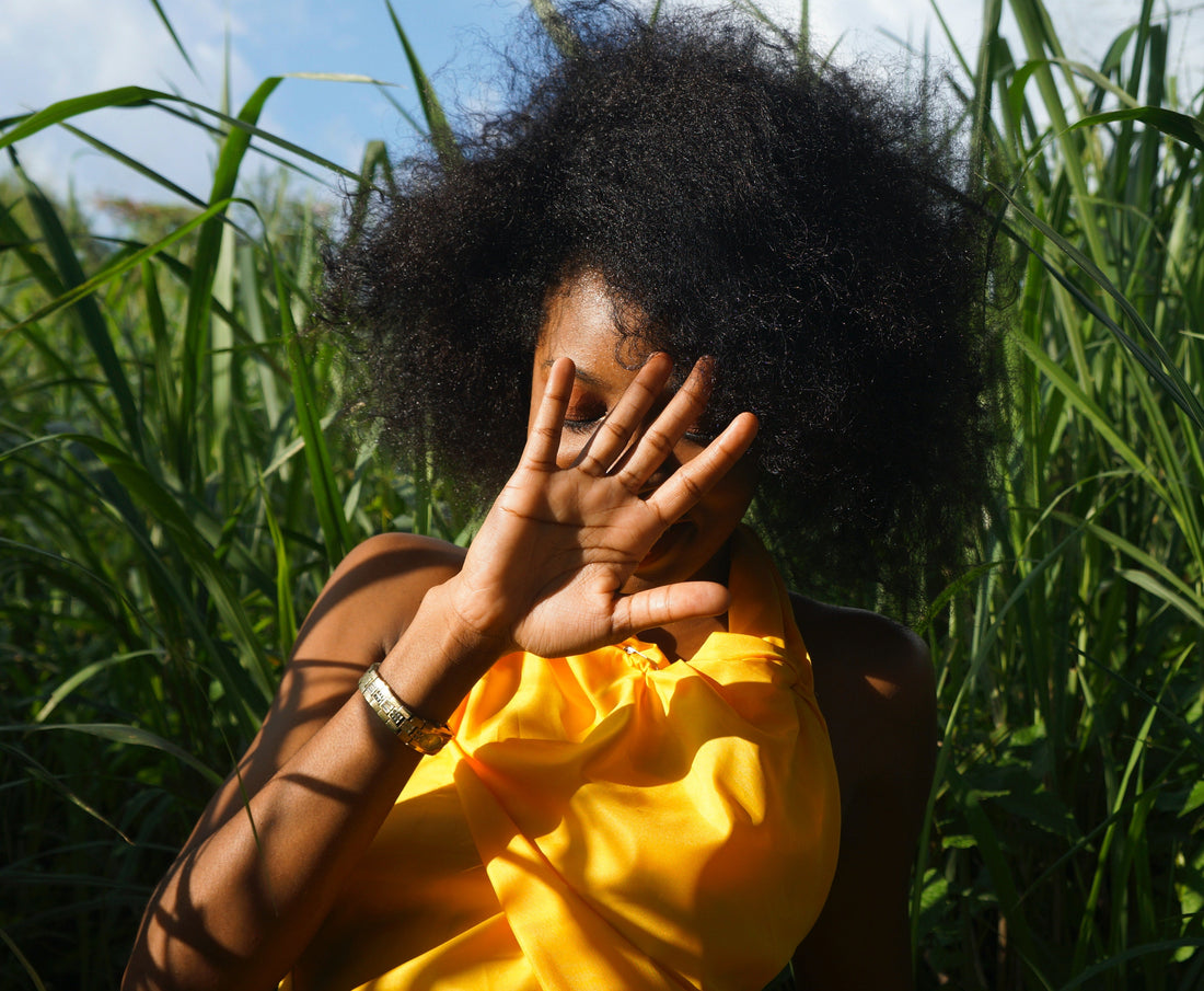Comment prendre soin de ses cheveux crépus
