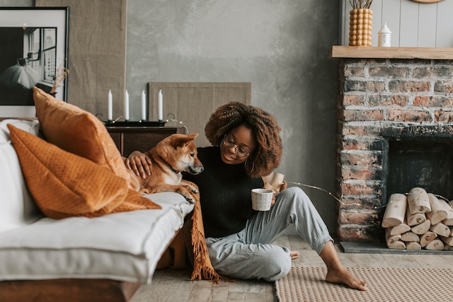 Les meilleures astuces pour hydrater vos cheveux crépus